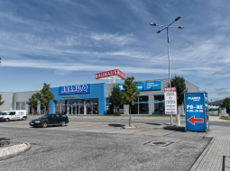 Retail Park Severka Liberec - AAA auto